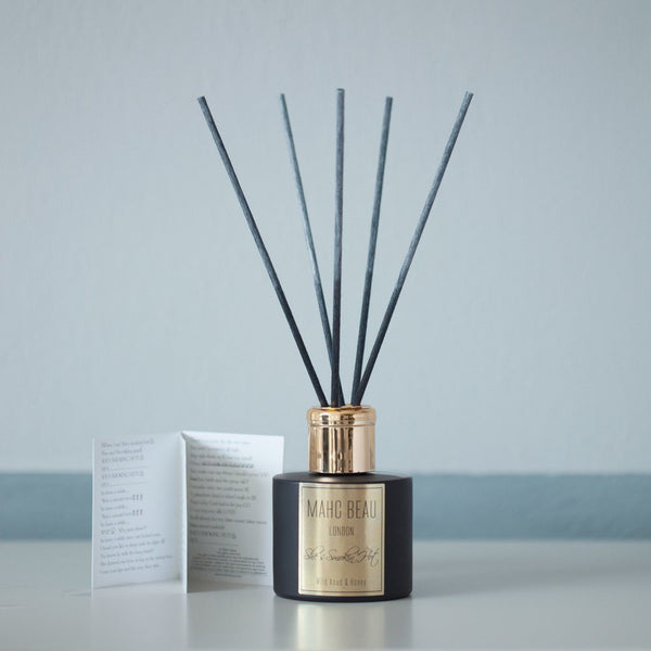 She's Smokin' Hot. Luxury Room Diffuser.  (Wild Aoud & Woodsmoke)