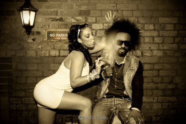 She's Smokin' Hot. 500g with complimentary poem & picture™