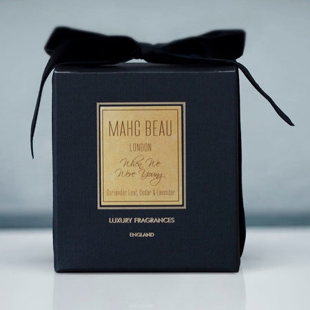 She's Smokin' Hot. 300g. All Black Edition