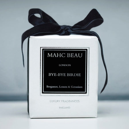 She's Smokin' Hot. 300g. All Black Edition